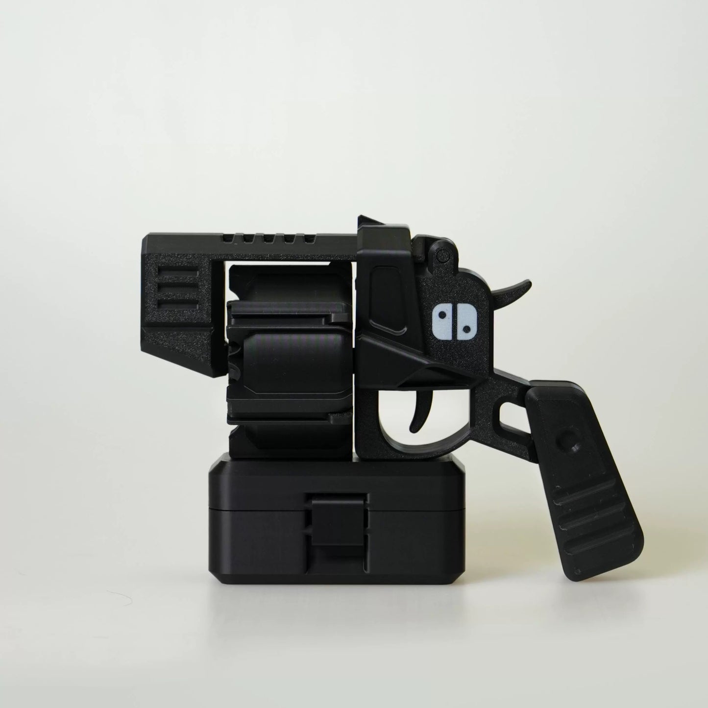 Revolver-shaped Switch Game Card Storage & Launcher